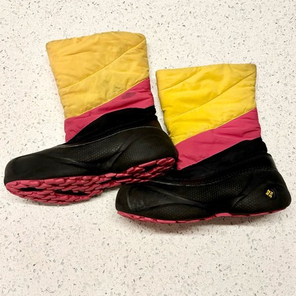 Columbia girls snow boots - size 3 - pink, yellow, black - used good condition - Picture 11 of 13